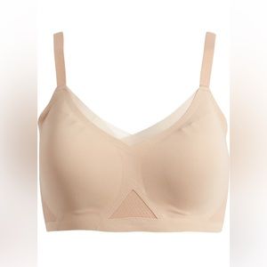 Honeylove NWOT crossover wireless bra